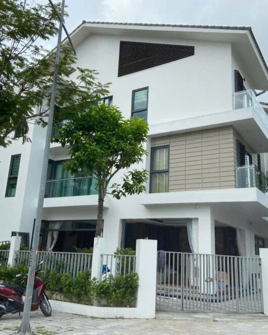 z7210111582953_d8e3033576b2c298cfd36ad732e79518