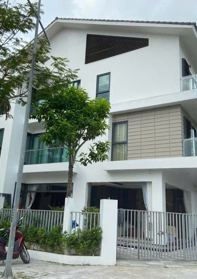 z7210111582953_d8e3033576b2c298cfd36ad732e79518